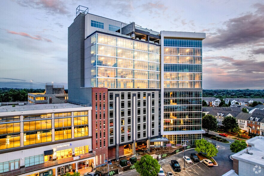 More Photos Of 14819 Ballantyne Village Pky, Charlotte Office For Lease