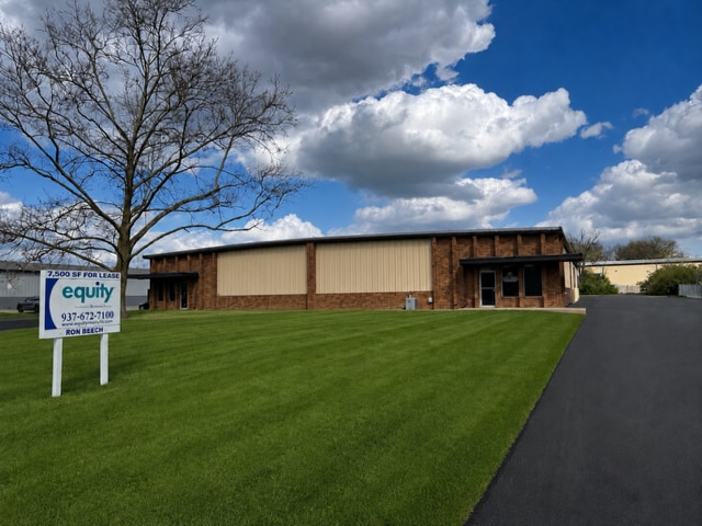 More Photos Of 2080-2090 Fairwood Ave, Columbus Warehouse For Lease