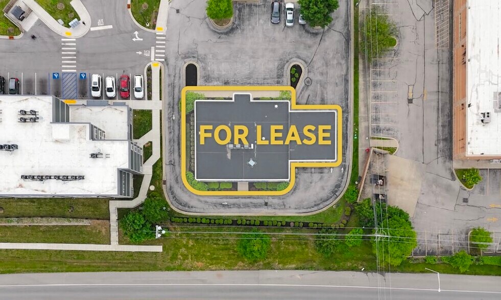 More Photos Of 6409 Polo Club Ln, Lexington Bank For Lease