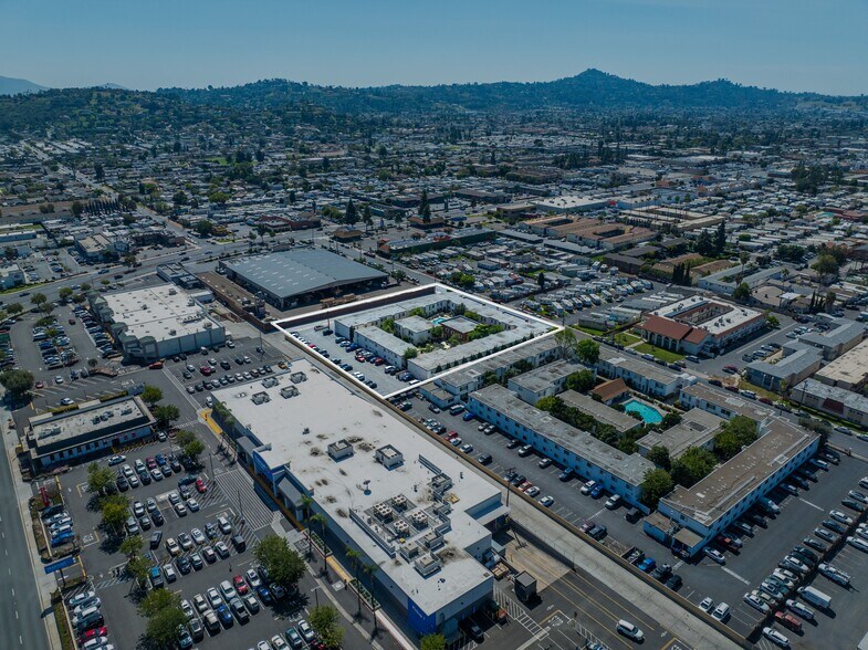 More Photos Of 229 Shady ln, El Cajon Multifamily For Sale