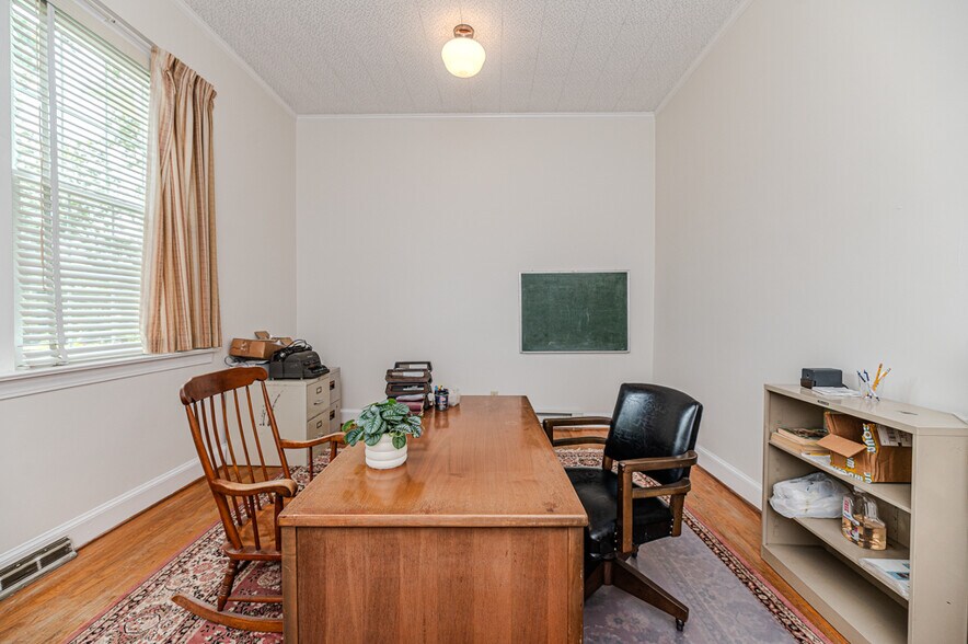 More Photos Of 211 Main st, Broadway Religious Facility For Sale