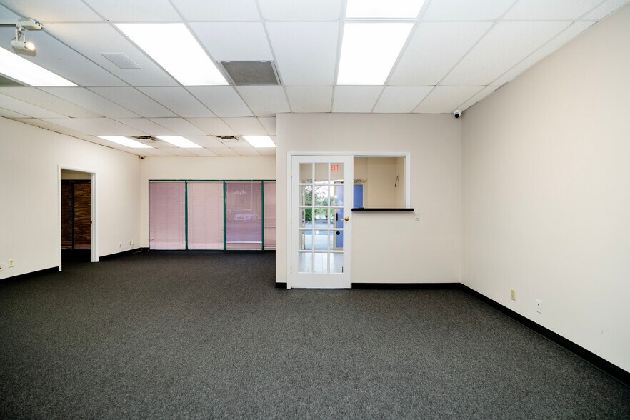 More Photos Of 5367 N Nob Hill Rd, Sunrise Office For Lease
