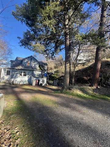 More Photos Of 230-240 SE Spring St, Pullman Apartments For Sale