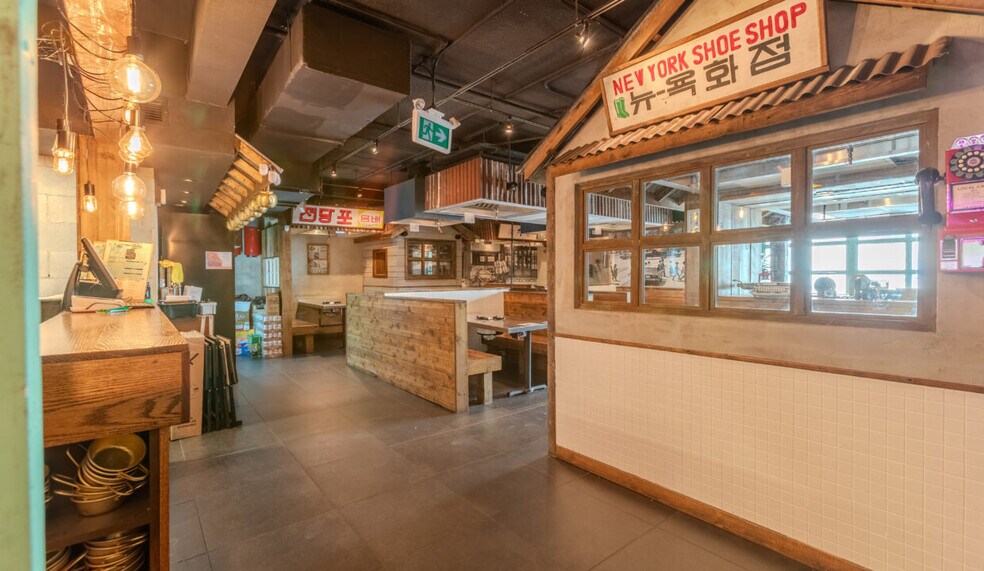 More Photos Of , Waterloo General Retail For Sale