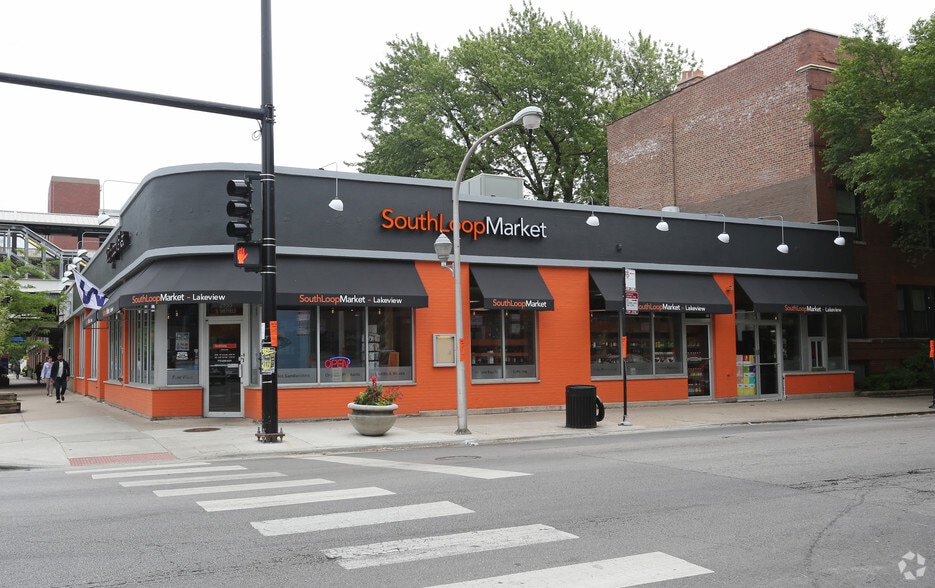 More Photos Of 949-2955 N Sheffield Ave, Chicago Storefront For Lease