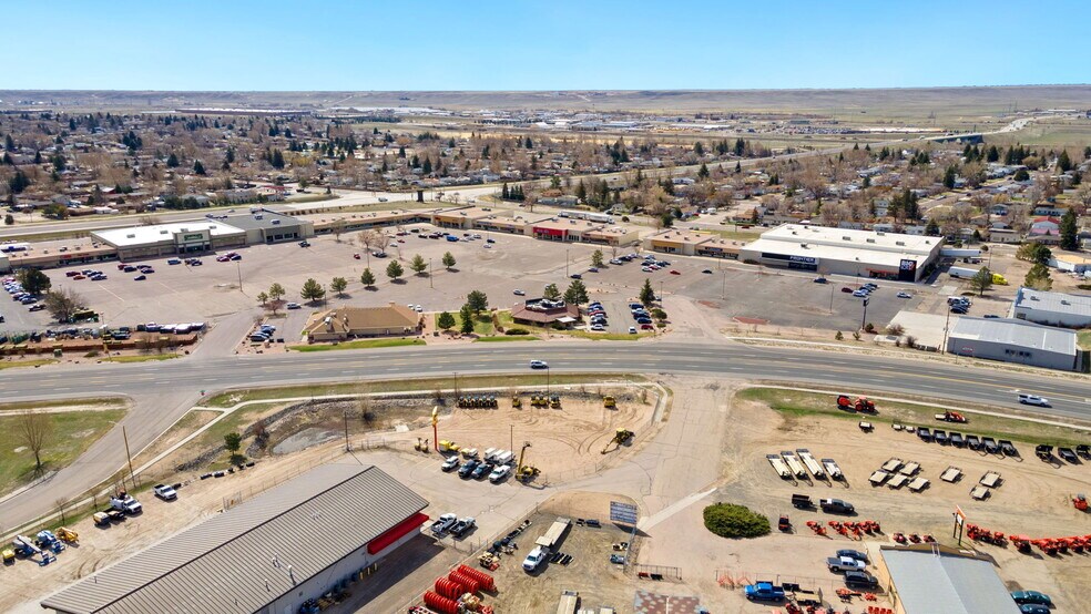 More Photos Of 3609 E Lincolnway, Cheyenne Restaurant For Sale