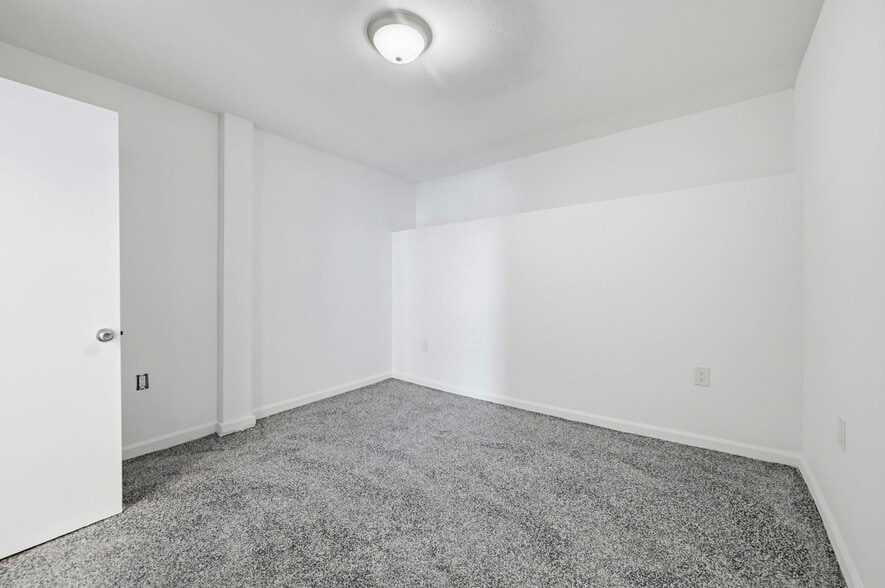 More Photos Of 3415-3417 Mission St, San Francisco Storefront Retail Residential For Lease