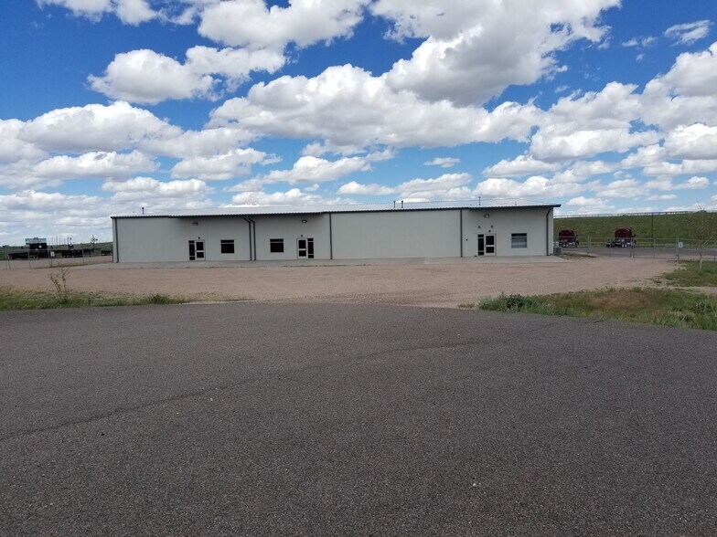 Primary Photo Of 6645 Swan Ct, Cheyenne Warehouse For Lease