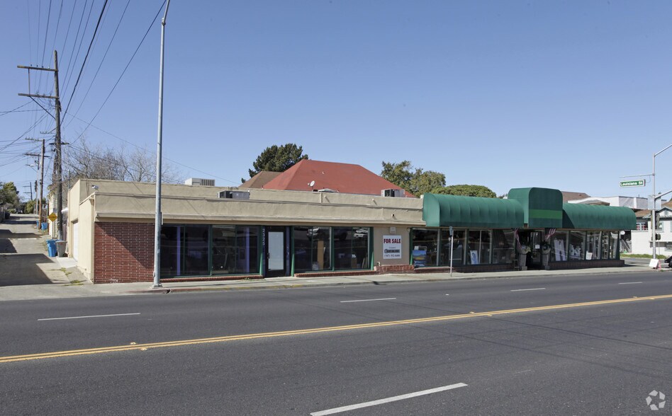 More Photos Of 2325 Sonoma Blvd, Vallejo Storefront Retail Office For Sale