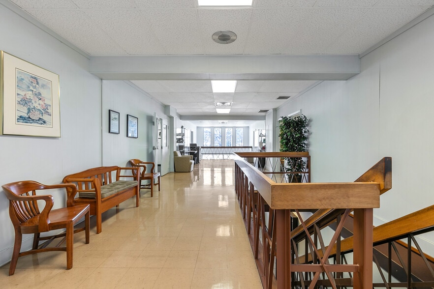 More Photos Of 1901 Westwood Ave, Richmond Warehouse For Sale