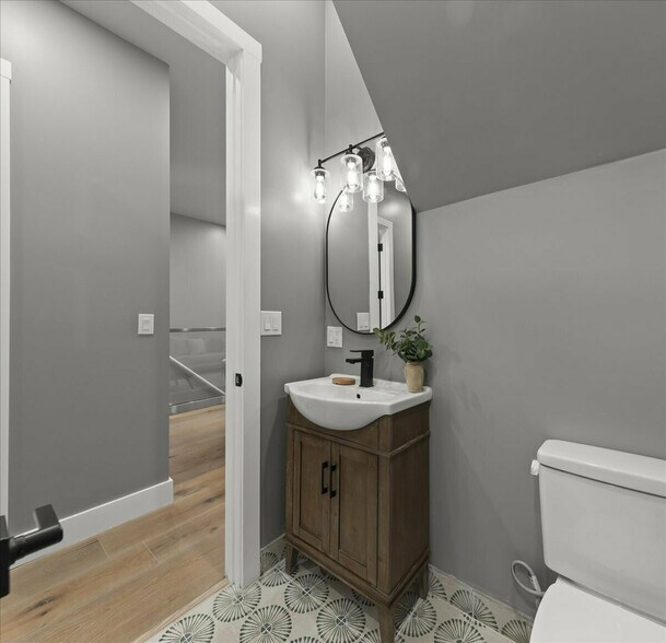 More Photos Of 1431 Grant Ave, San Francisco Multifamily For Sale