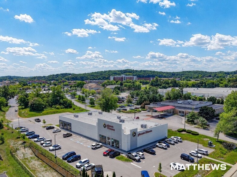 Primary Photo Of 7530 Thunder Ln, Powell Health Club For Sale