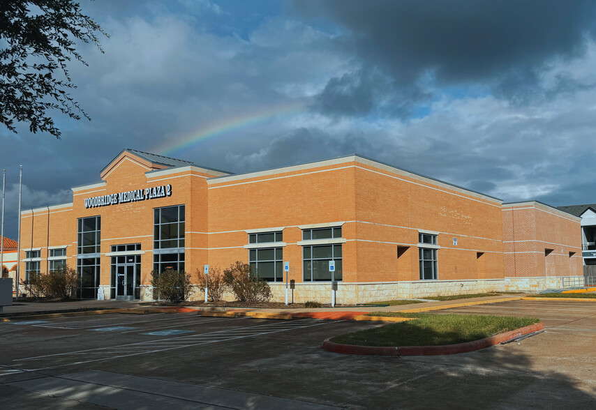 Primary Photo Of 11507 S Highway 6, Sugar Land Freestanding For Lease