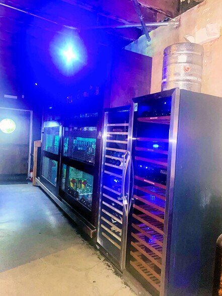 More Photos Of 2007 SW 8th St, Miami Freestanding For Sale