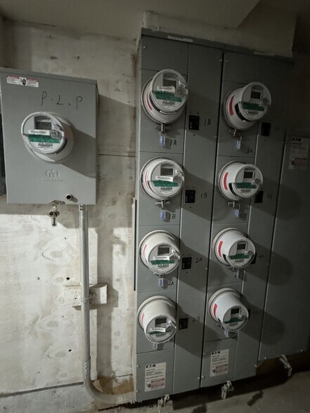 More Photos Of 11242 38th Ave, Corona Apartments For Sale