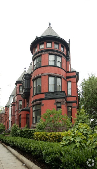 More Photos Of 1011 New Hampshire Ave NW, Washington Office For Lease