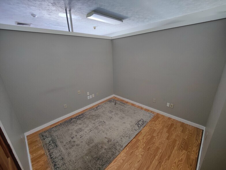 More Photos Of 2331 Route 209, Sciota Office For Lease