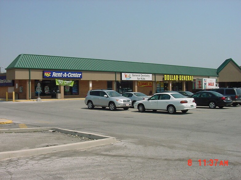 Primary Photo Of 1835-1854 Bluffton Rd, Fort Wayne Storefront For Lease