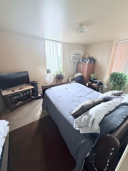 More Photos Of 19143 Berg Rd, Detroit Apartments For Sale