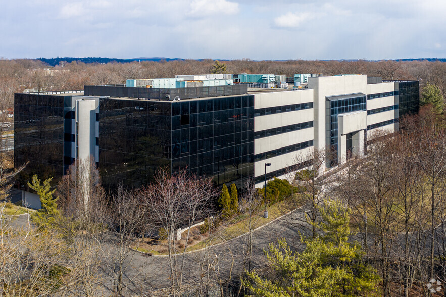 Primary Photo Of 695 US Highway 46, Fairfield Office For Lease