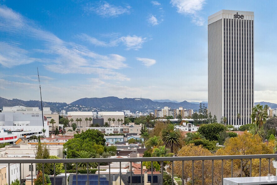 More Photos Of 951 Ogden Ave, Los Angeles Apartments For Lease