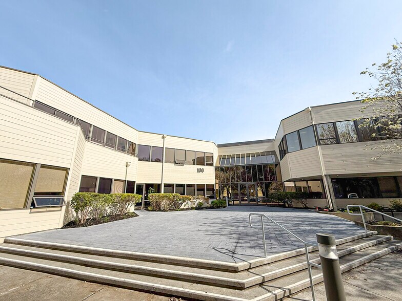 More Photos Of 100 Tamal Vista Blvd, Corte Madera Medical For Sale