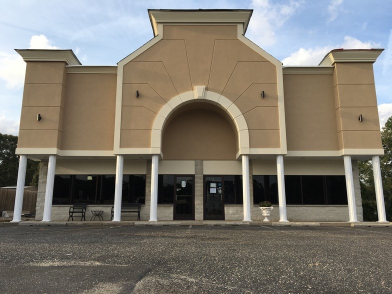 More Photos Of 2606 E Route 37, Toms River Storefront Retail Office For Lease