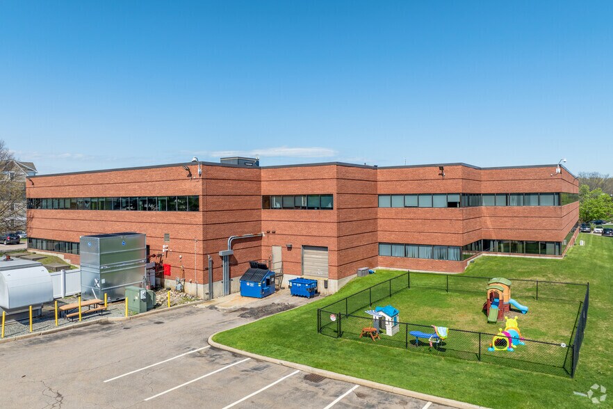 More Photos Of 15 Pacella Park Dr, Randolph Office For Lease