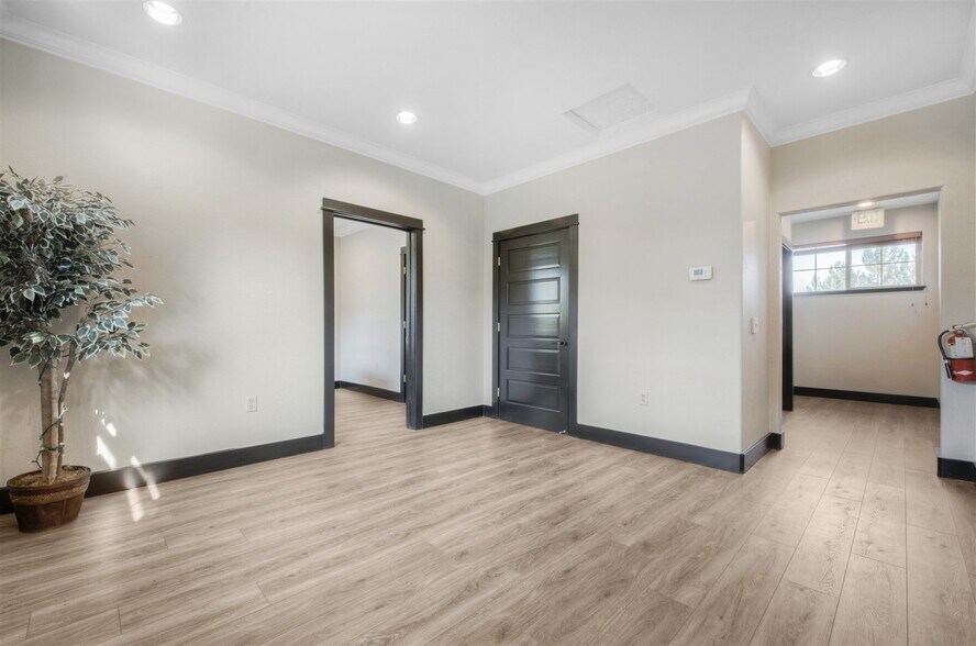 More Photos Of 4745 Caughlin Pky, Reno Office For Lease