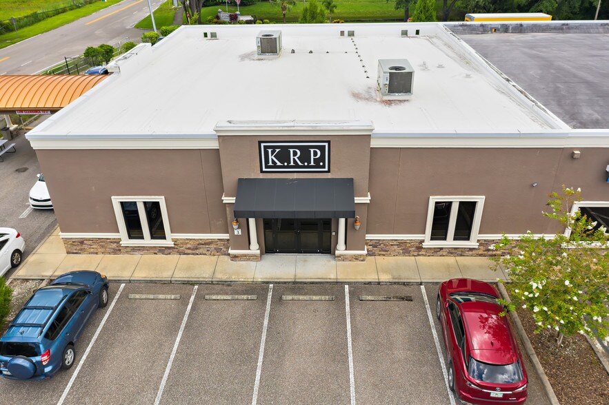 More Photos Of 31201 US Highway 19 N, Palm Harbor Medical For Lease