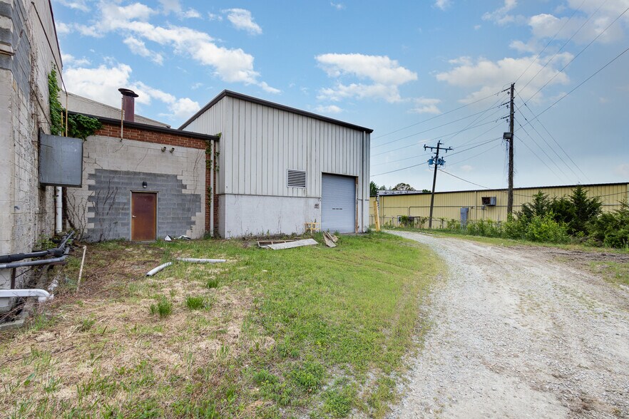 More Photos Of 2300 Old Durham Rd, Roxboro Warehouse For Sale