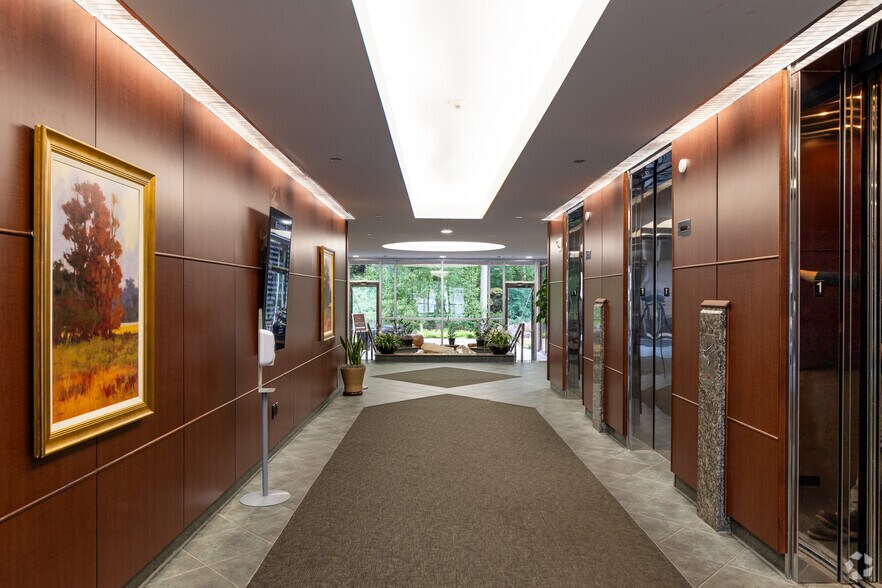 More Photos Of 7501 Boulder View Dr, North Chesterfield Unknown For Lease