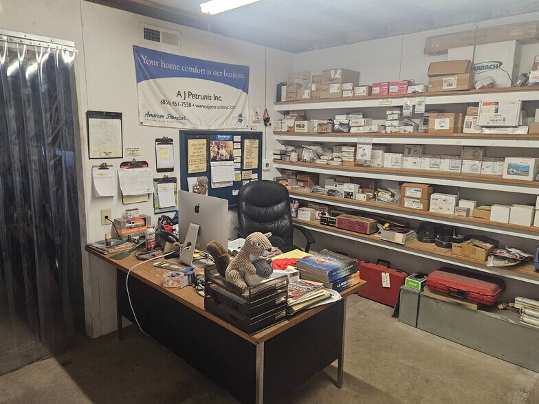 More Photos Of 173 Water St, Bridgeton Warehouse For Sale