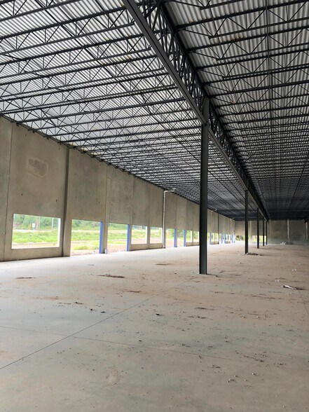 More Photos Of 44080 Little River Tpke, Chantilly Flex For Lease