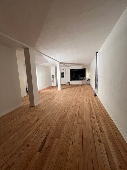 More Photos Of 3397 North George St, York Freestanding For Lease