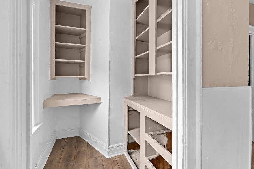 More Photos Of , Buffalo General Retail For Sale