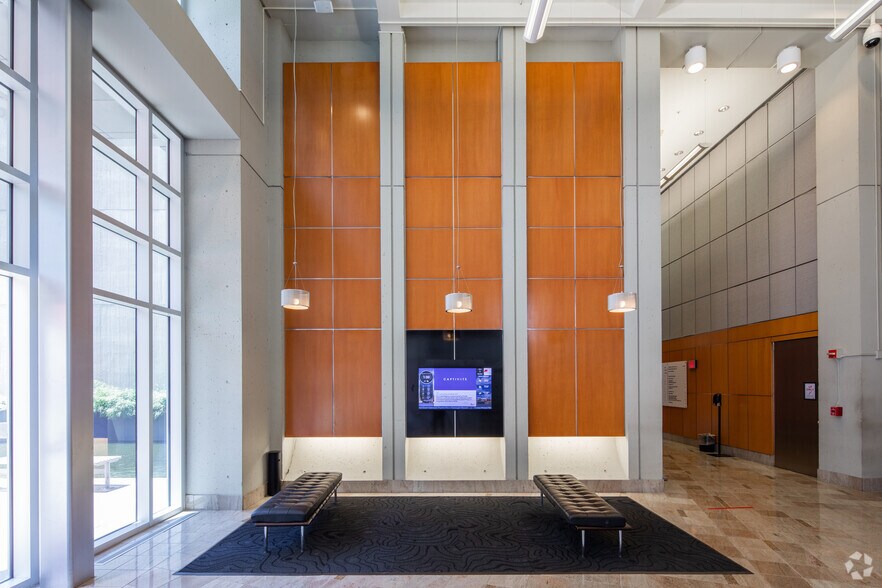 More Photos Of 1105 N Market St, Wilmington Office For Sale