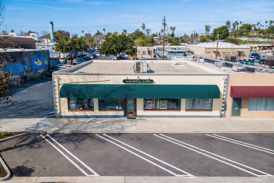 Primary Photo Of 350 E Broadway, Vista Storefront Retail Office For Lease