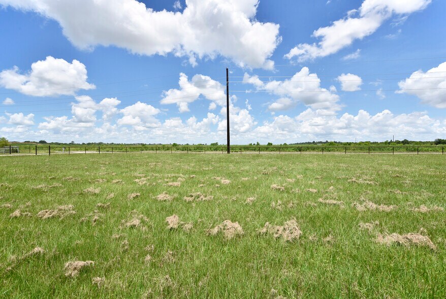 More Photos Of 29129 Stockdick Rd, Katy Land For Sale