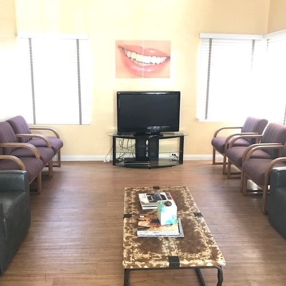 More Photos Of 7511 State St, Huntington Park Medical For Lease