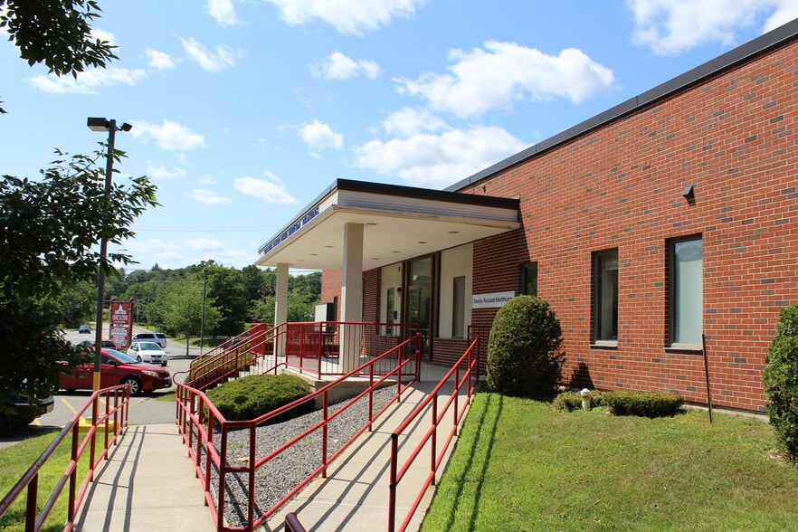 More Photos Of 219 Capitol St, Augusta Office For Lease