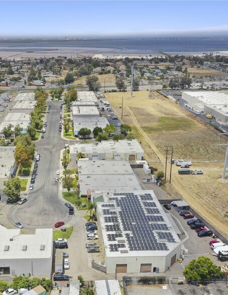 More Photos Of 616 Marsat Ct, Chula Vista Warehouse For Lease