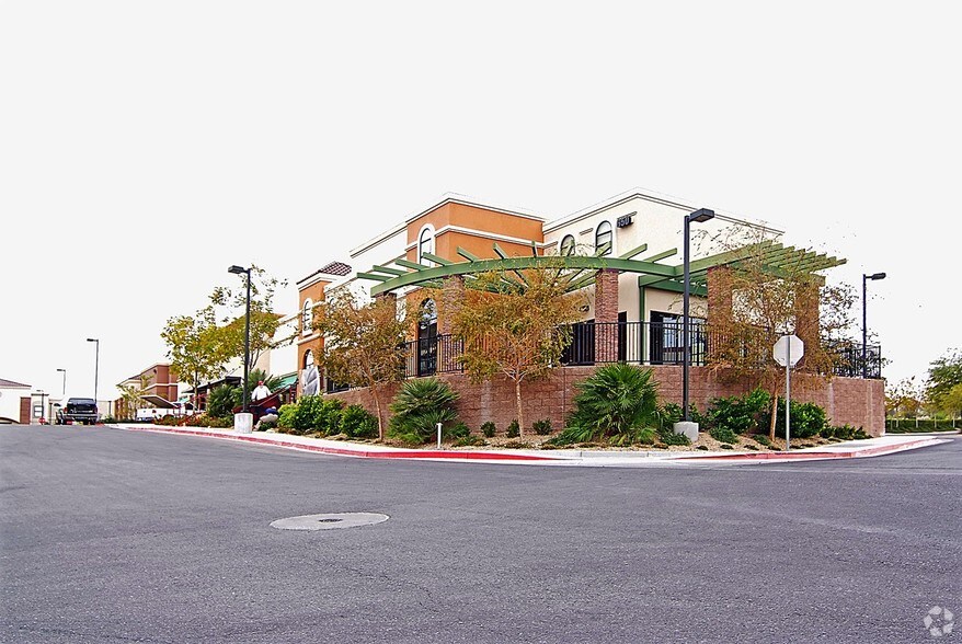 More Photos Of 650 S Green Valley Pky, Henderson Medical For Lease