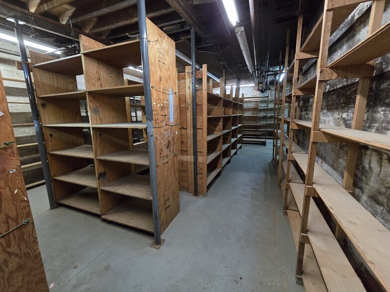More Photos Of 158-164 Main St, Northampton Office Residential For Lease