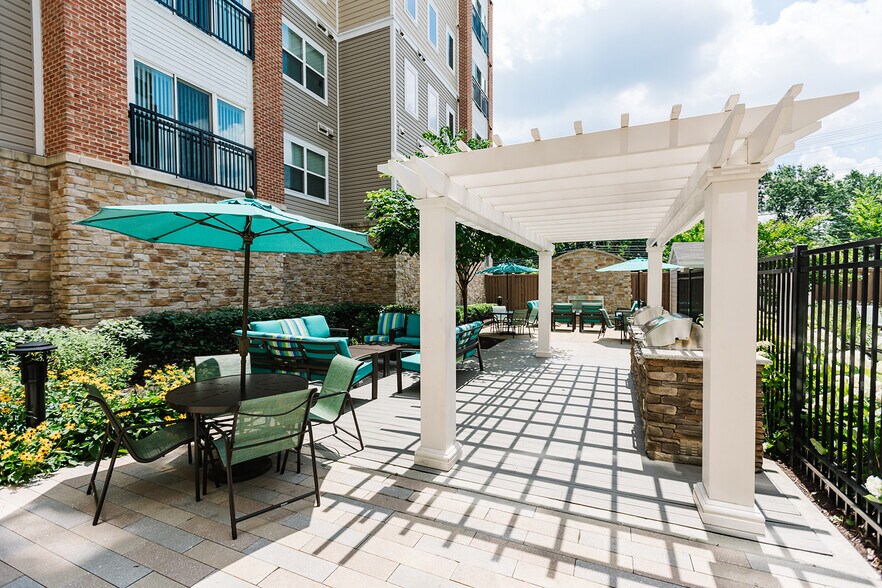 More Photos Of 7600 Hearthside Way, Elkridge Apartments For Lease