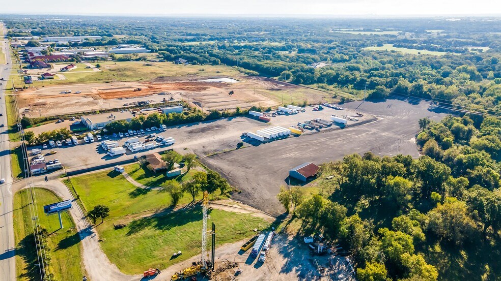 More Photos Of 8010 Rendon Bloodworth Rd, Mansfield Land For Lease