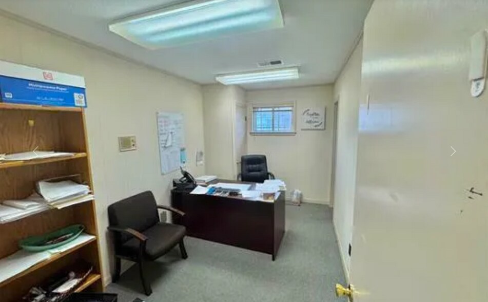 More Photos Of 807 2nd Ave SE, Decatur Office For Lease