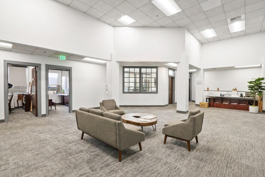 More Photos Of 2929-2931 E White Star Ave, Anaheim Research And Development For Sale