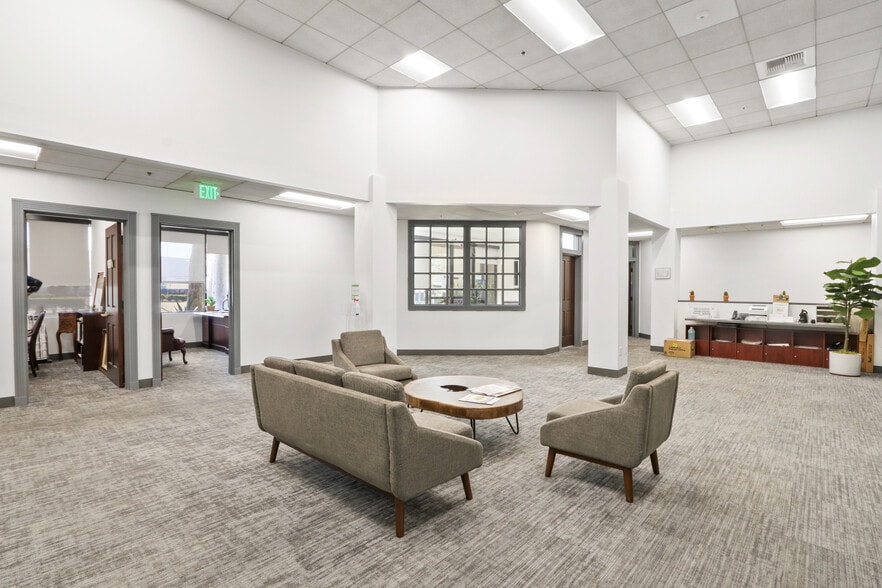 More Photos Of 2929-2931 E White Star Ave, Anaheim Industrial For Sale