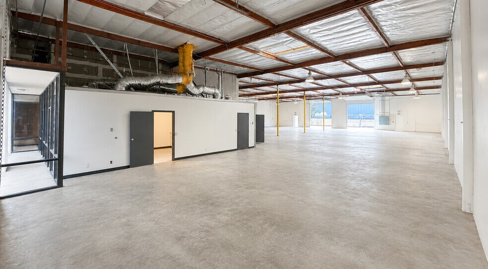 More Photos Of 25024-25026 Viking St, Hayward Manufacturing For Sale